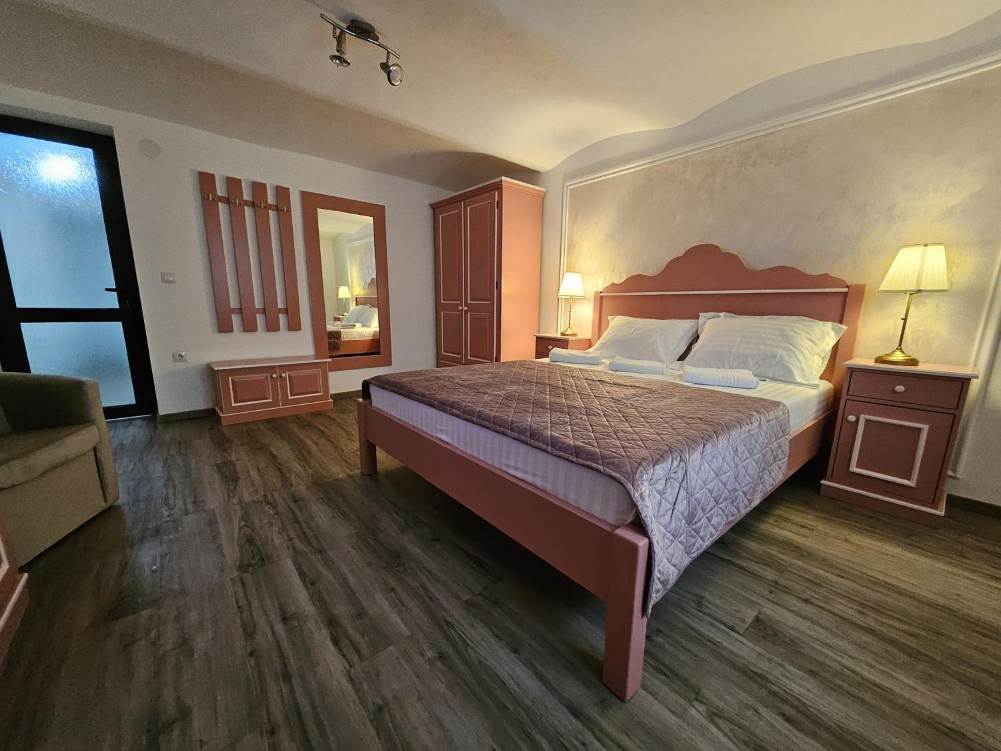 Casa Raduly - Apartament Demisol シビウ エクステリア 写真